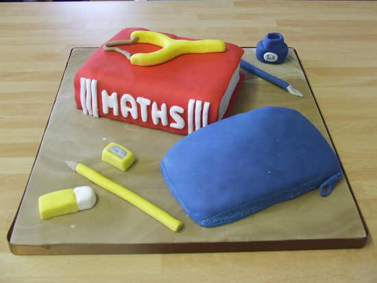 Back to school cake